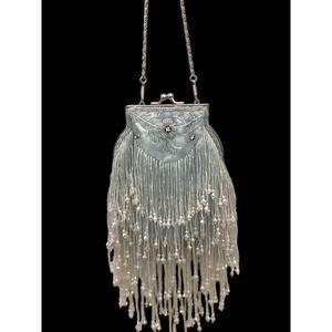 VTG Women’s Small Purse Fringe Beaded Satin Light Blue Clasp Closure Gorgeous